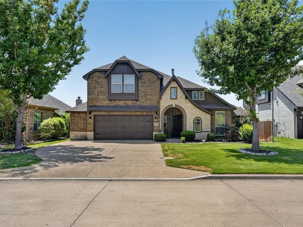 5252 Smokey Ridge Drive , Fort Worth, TX 76123