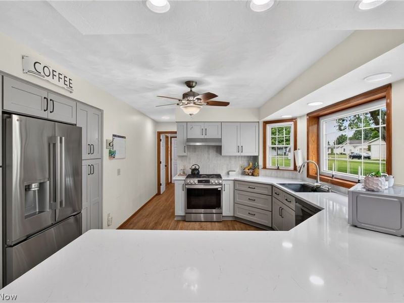 7513 Roni Street SW, Massillon, OH 44646 Photo 21