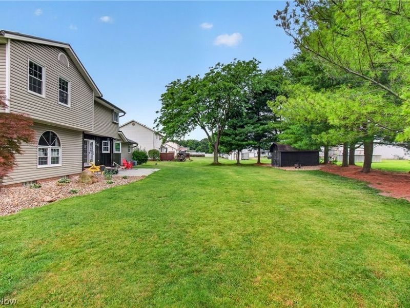 7513 Roni Street SW, Massillon, OH 44646 Photo 34