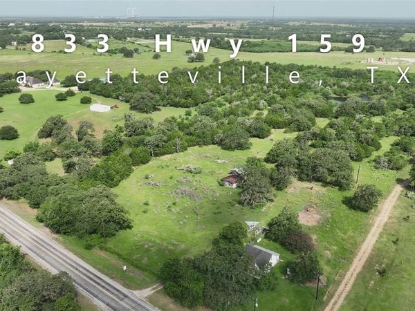 833 E State Highway 159, Fayetteville, TX 78940