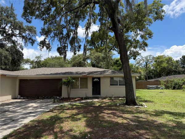 6100 WYOMING AVENUE , NEW PORT RICHEY, FL 34653