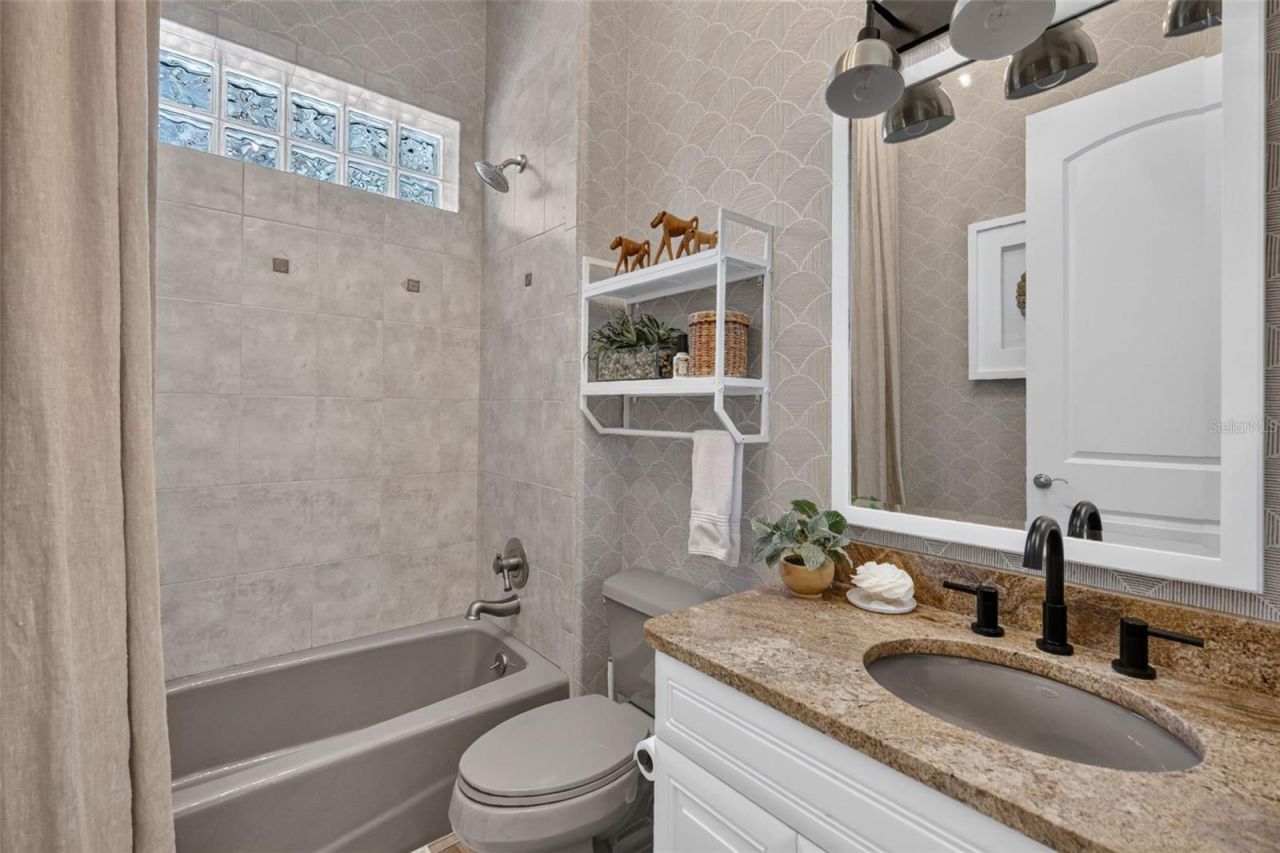 9616 San Fernando Court, Howey in the Hills, FL 34737 Photo