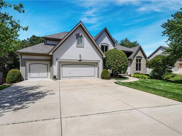 7620 Lichtenauer Street, Shawnee, KS 66217