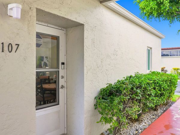 2532 Boundbrook Drive S, Unit 107, Palm Springs, FL 33406