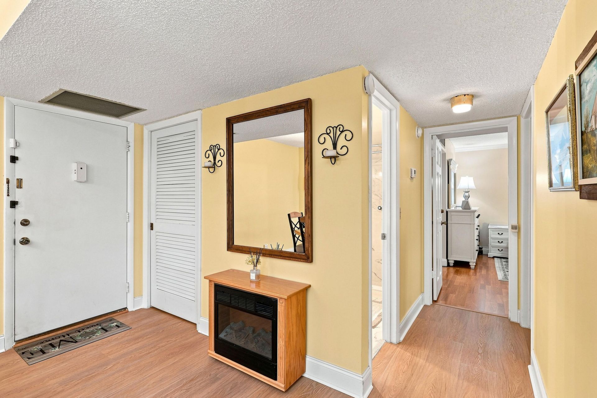 2532 Boundbrook Drive S, Unit 107, Palm Springs, FL 33406 Photo