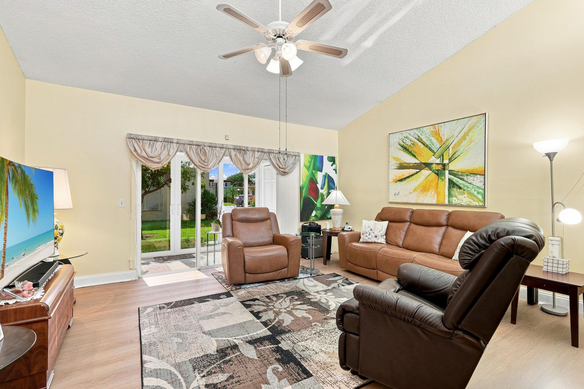2532 Boundbrook Drive S, Unit 107, Palm Springs, FL 33406 Photo