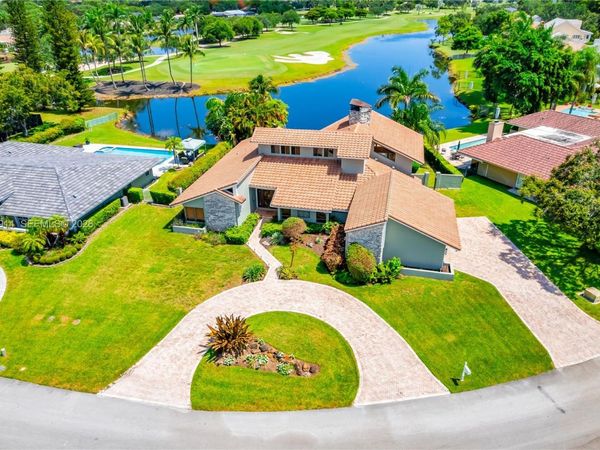 12731 NW 1st St , Plantation, FL 33325