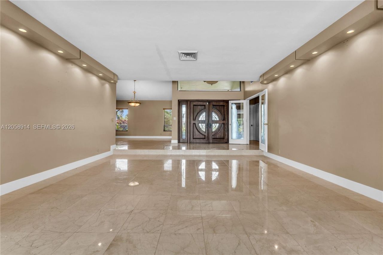 12731 NW 1st St , Plantation, FL 33325 Photo