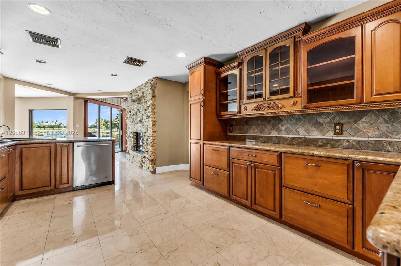 12731 NW 1st St , Plantation, FL 33325 Photo