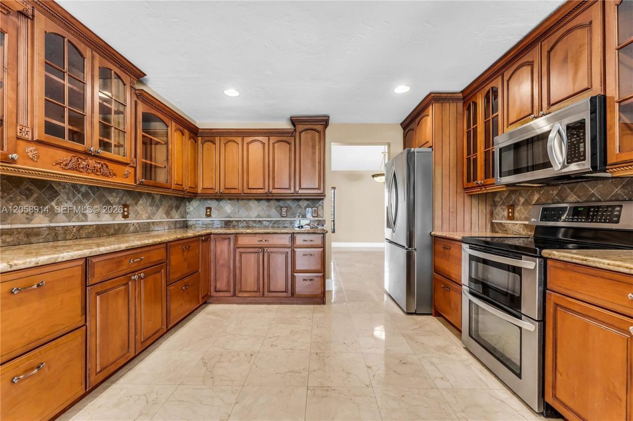 12731 NW 1st St , Plantation, FL 33325 Photo