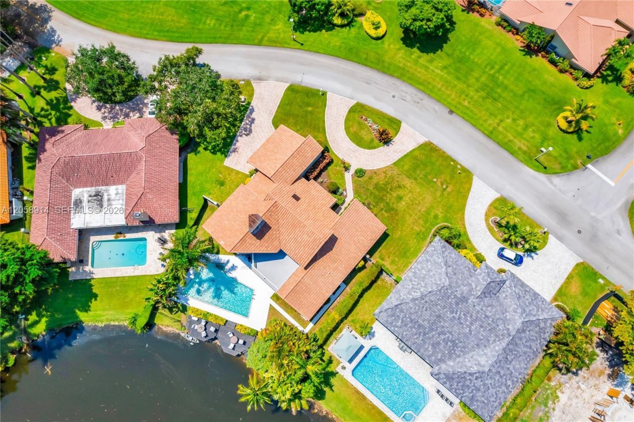 12731 NW 1st St , Plantation, FL 33325 Photo