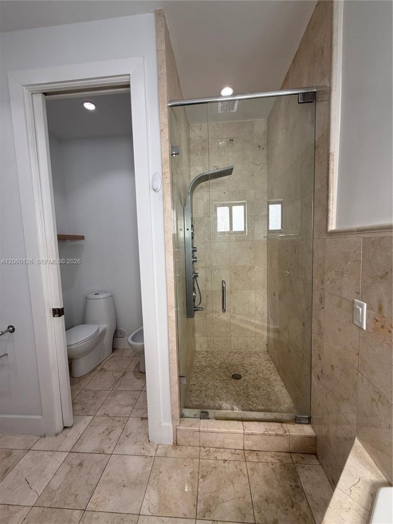 8881 SW 28th St, Miami, FL 33165 Photo