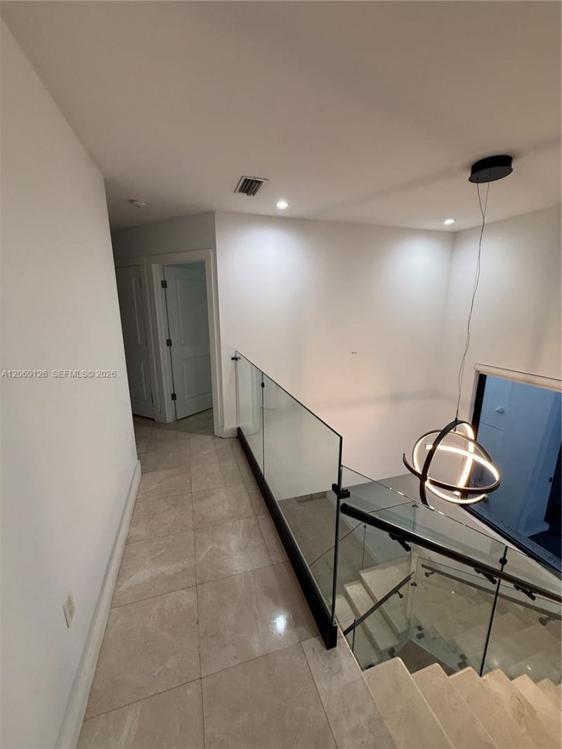 8881 SW 28th St, Miami, FL 33165 Photo