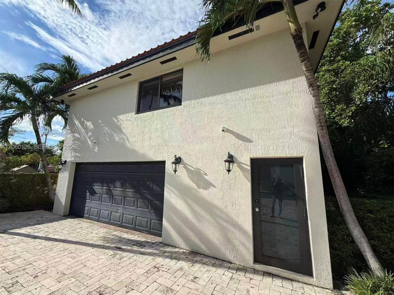 8881 SW 28th St, Miami, FL 33165 Photo