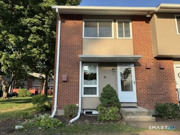 114 Centerbrook, Hamden, CT 06518