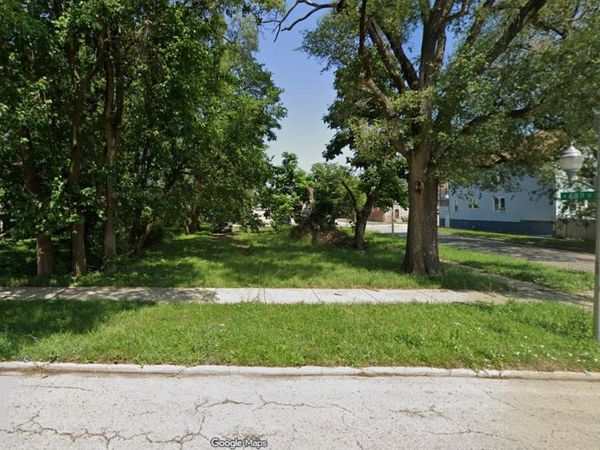 6755 S Honore Street , Chicago, IL 60636