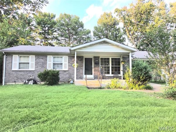 2045 Gerard Park Lane , Hazelwood, MO 63042