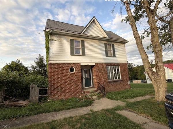 109 E North Street , Cadiz, OH 43907