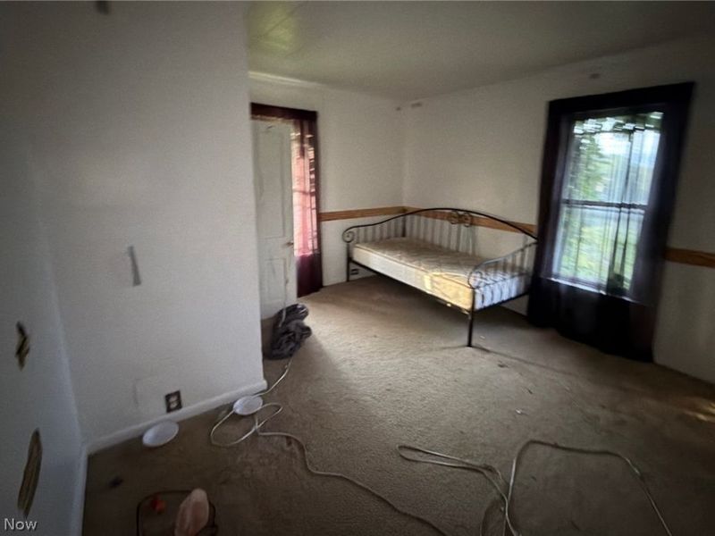 109 E North Street, Cadiz, OH 43907 Photo 8