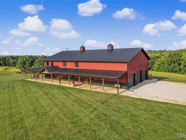 10 Henebry Hills Lane, Troy, MO 63379