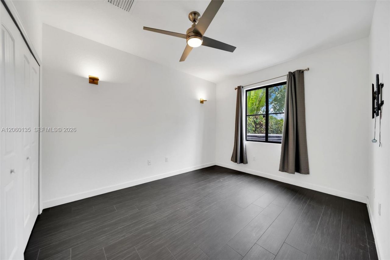 23061 SW 114th Path, Miami, FL 33170 Photo