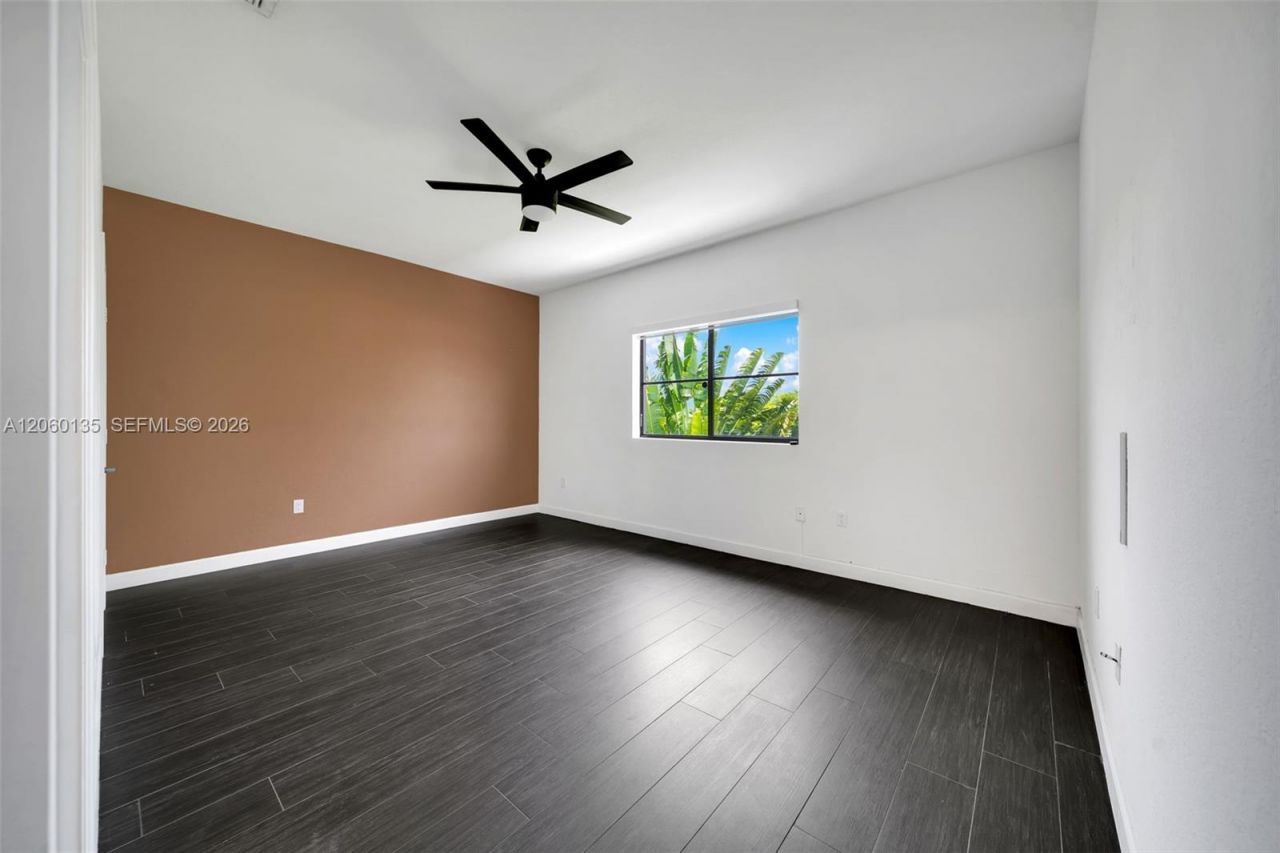23061 SW 114th Path, Miami, FL 33170 Photo