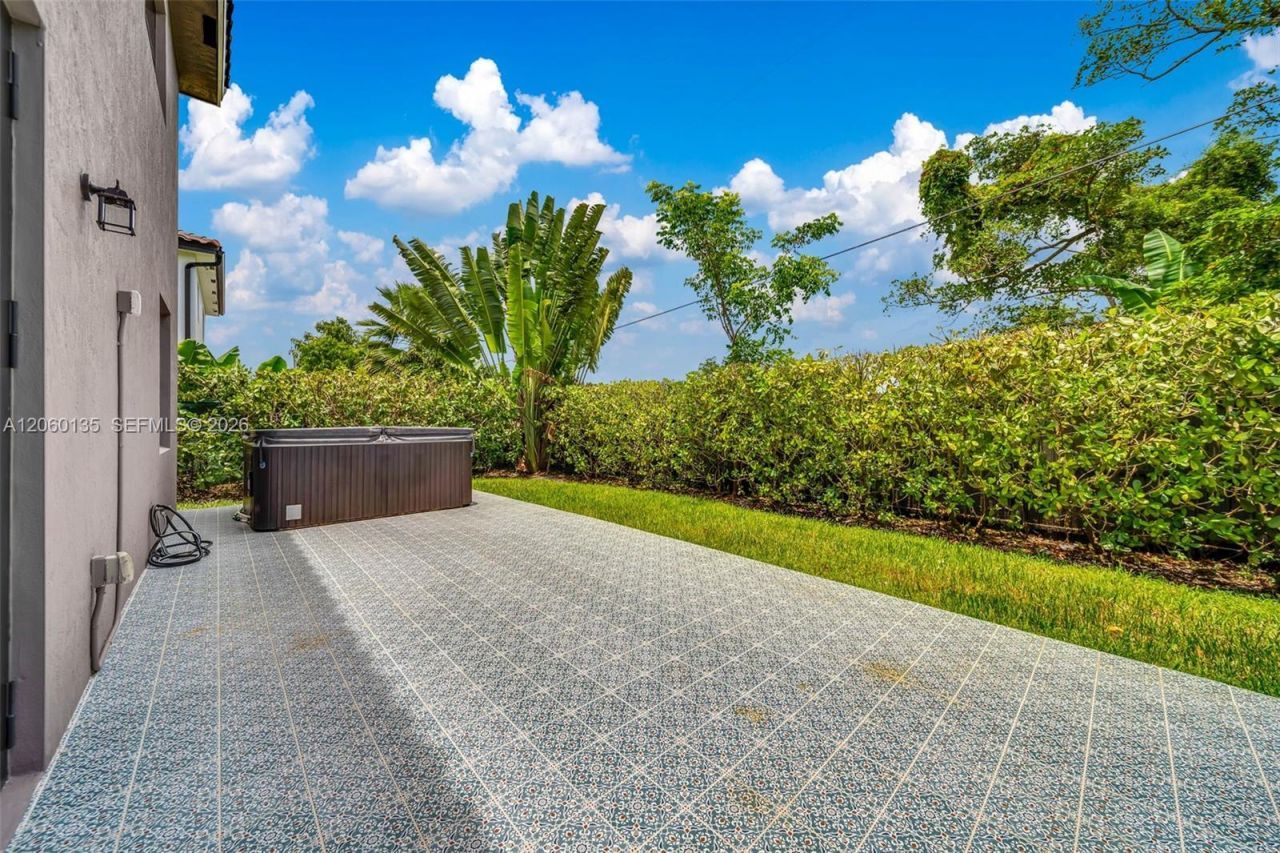 23061 SW 114th Path, Miami, FL 33170 Photo