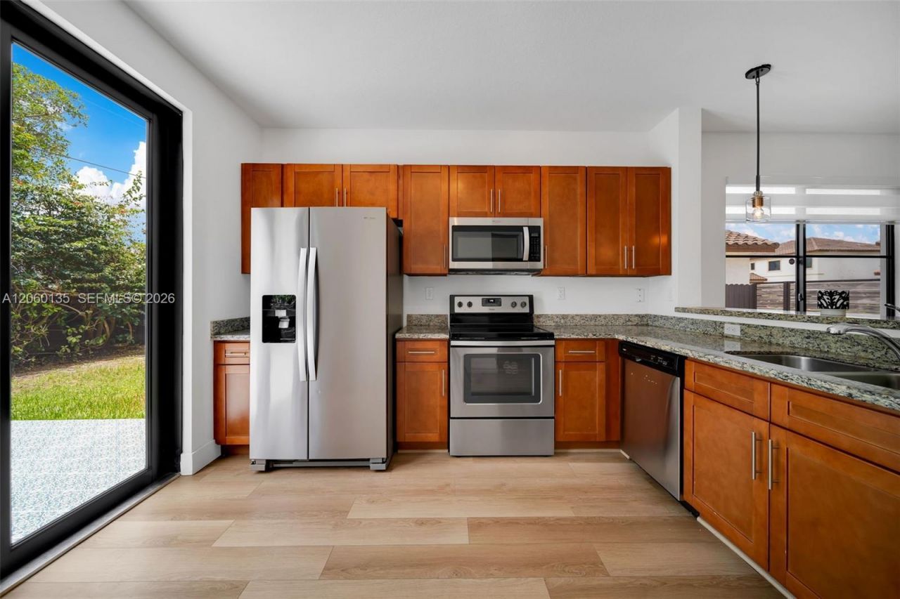 23061 SW 114th Path, Miami, FL 33170 Photo