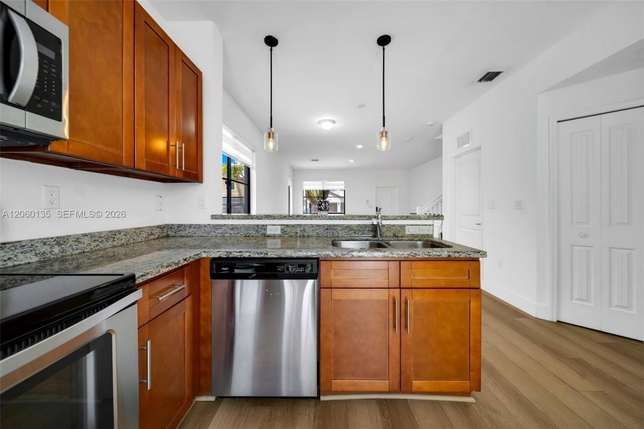 23061 SW 114th Path, Miami, FL 33170 Photo