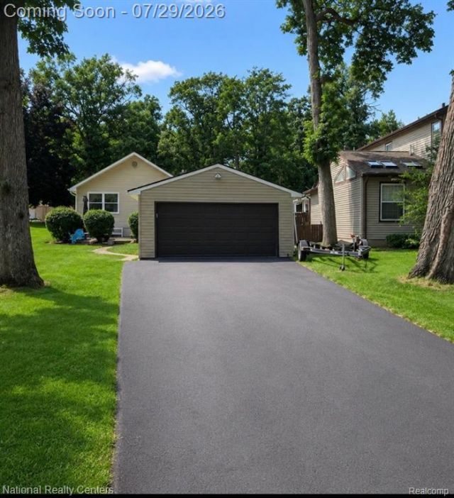 1919 Portpool Court , West Bloomfield Township, MI 48324 Main Photo