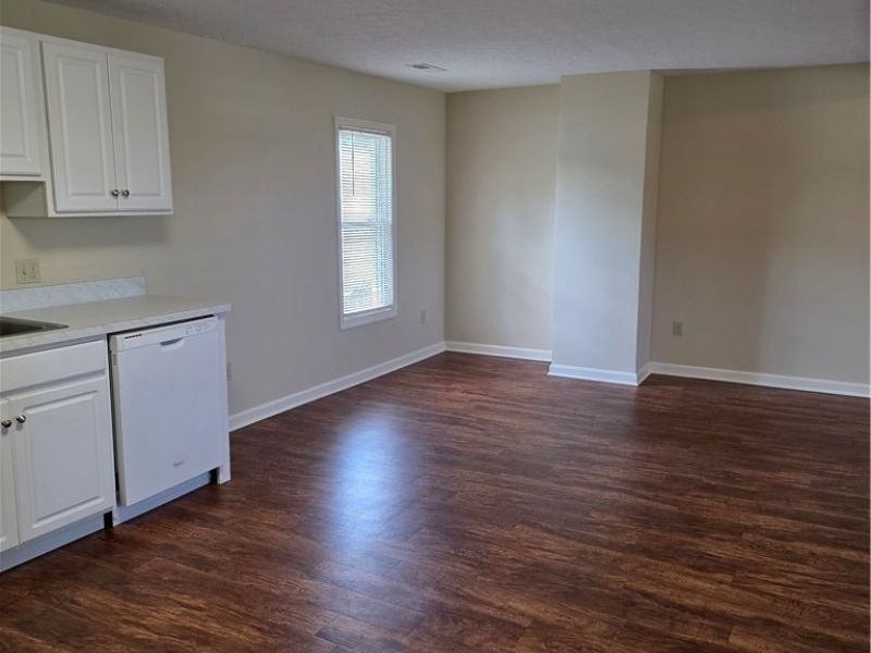 9889 Johnnycake Ridge Road, Unit B, Mentor, OH 44060 Photo 3
