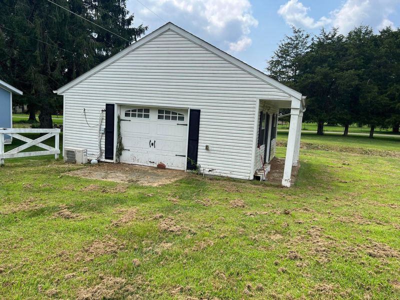 7904 Dorsey Mill Road SE, Heath, OH 43056 Photo 4