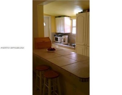 6410 SW 39th St, Miami, FL 33155 Photo
