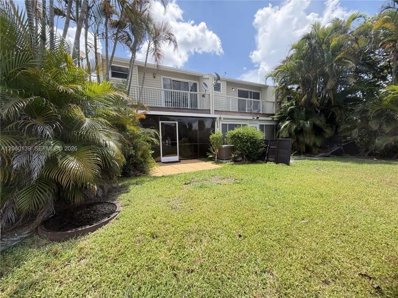 309 W Hemingway Cir, Margate, FL 33063 Photo