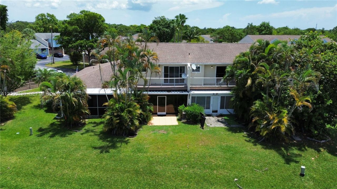 309 W Hemingway Cir, Margate, FL 33063 Photo