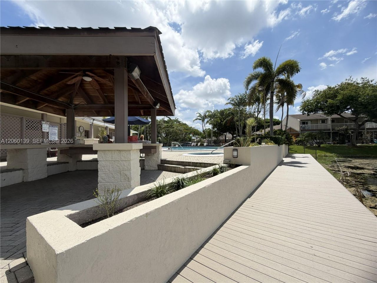 309 W Hemingway Cir, Margate, FL 33063 Photo