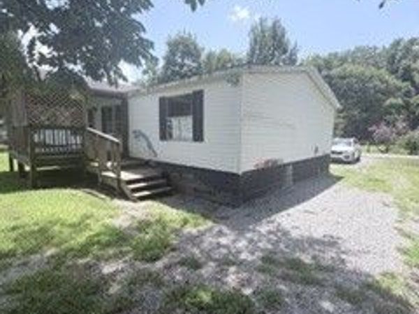 605 Gin St , Winchester, TN 37398