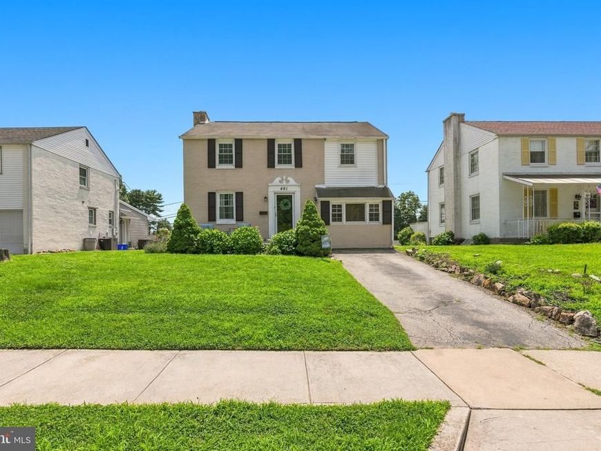 461 Summit Avenue , Philadelphia, PA 19128 Main Photo