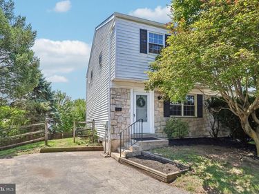 13 EVERGREEN ROAD, STOWE, PA 19464