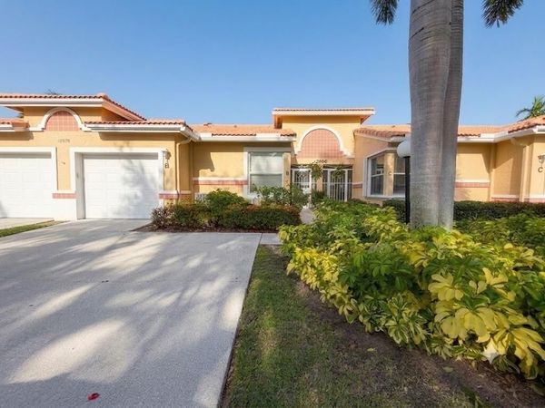 12598 Crystal Pointe Drive, Unit B, Boynton Beach, FL 33437