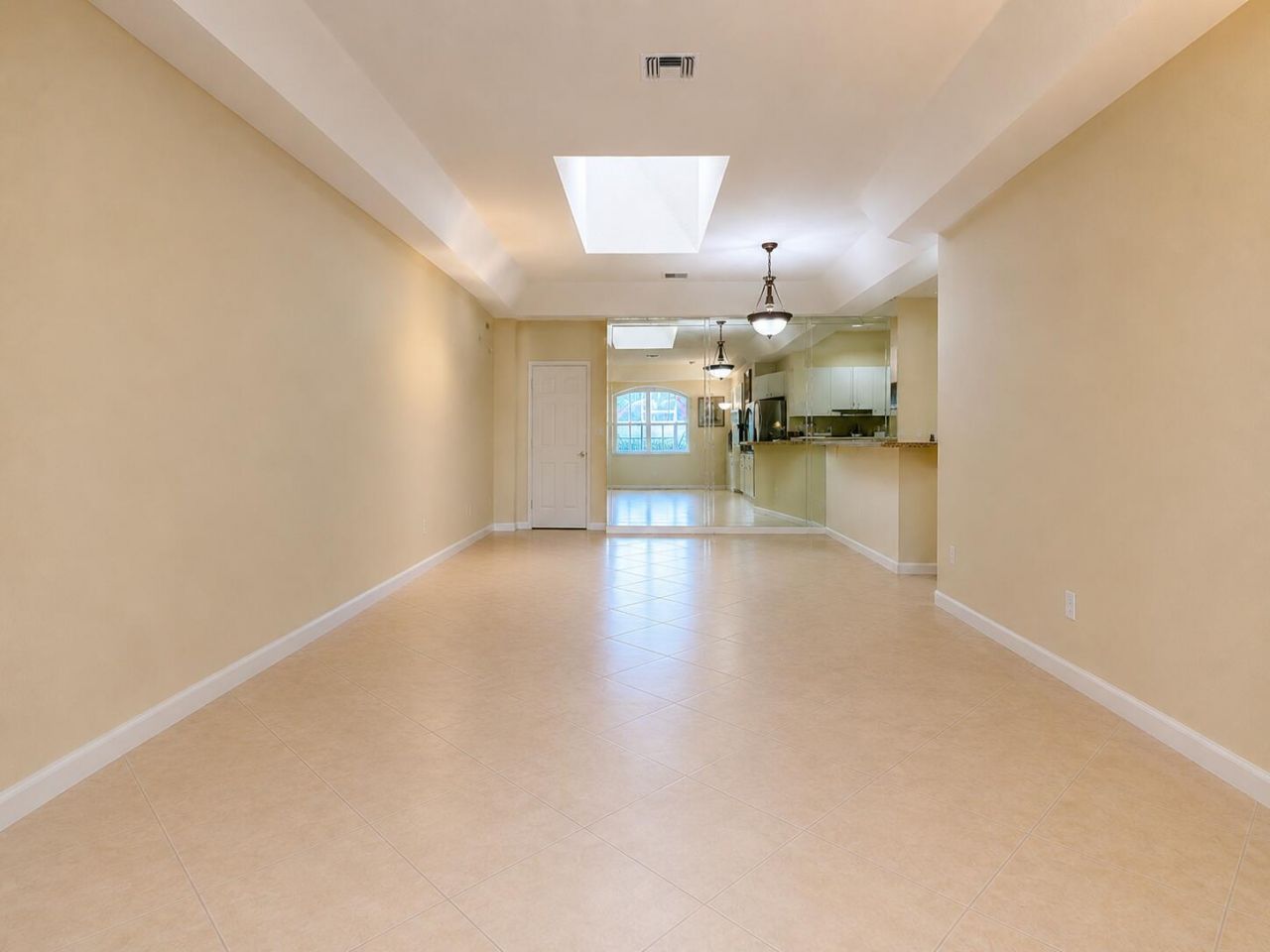 12598 Crystal Pointe Drive, Unit B, Boynton Beach, FL 33437 Photo