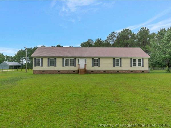 1100 Brisson Road, St Pauls, NC 28384