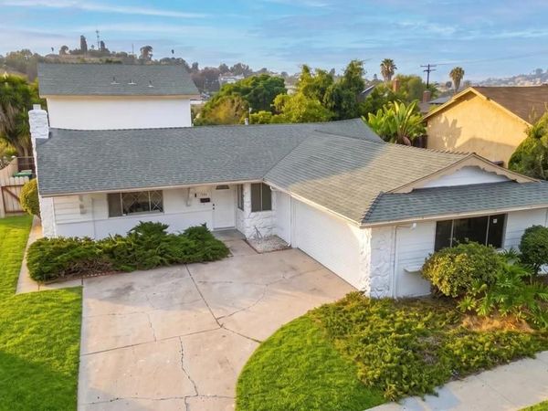 152 Welling Way, San Diego, CA 92114