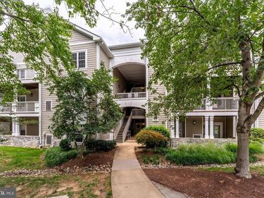 1700 LAKE SHORE CREST DRIVE, Unit 25, RESTON, VA 20190
