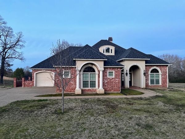 157 Jennifer Drive, Stonewall, LA 71078