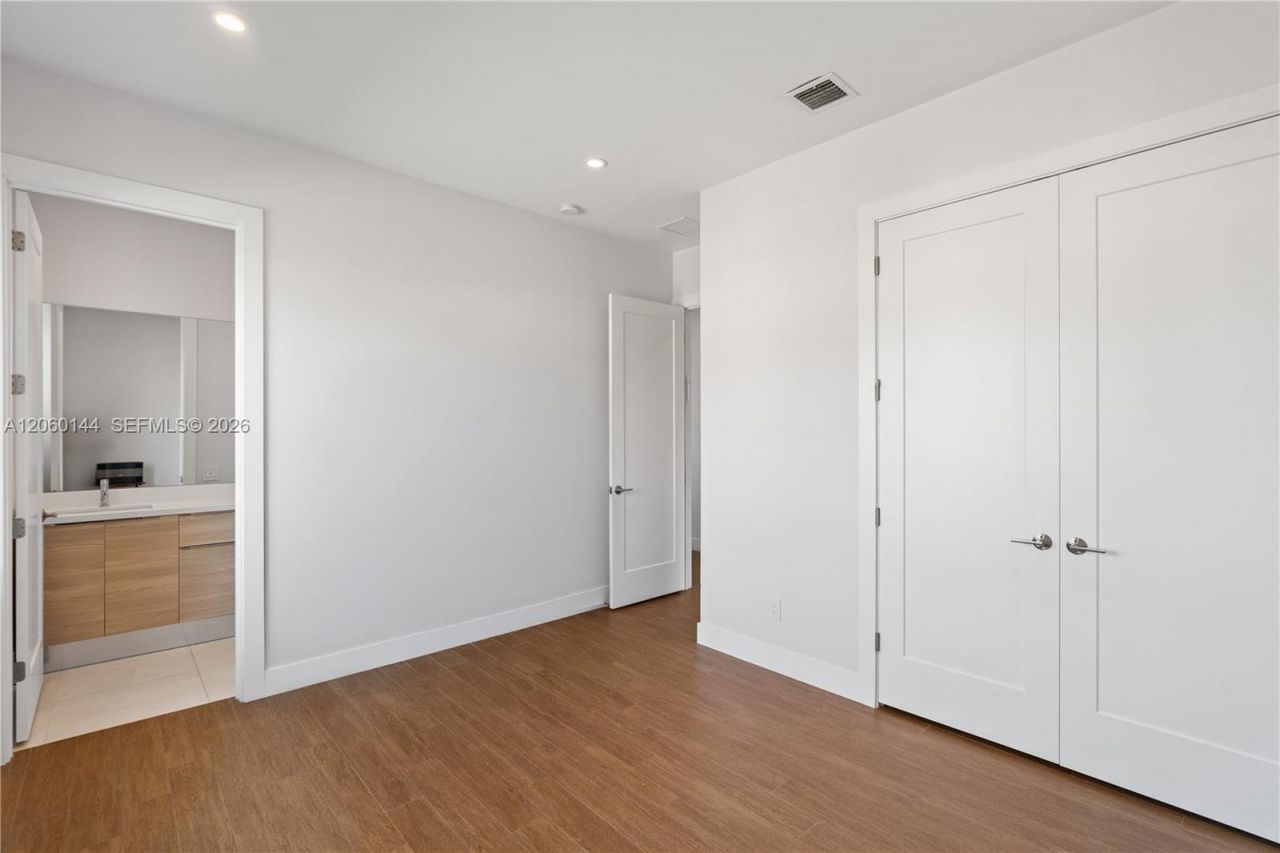 3472 Emerson Ln, Unit 00, Hollywood, FL 33312 Photo