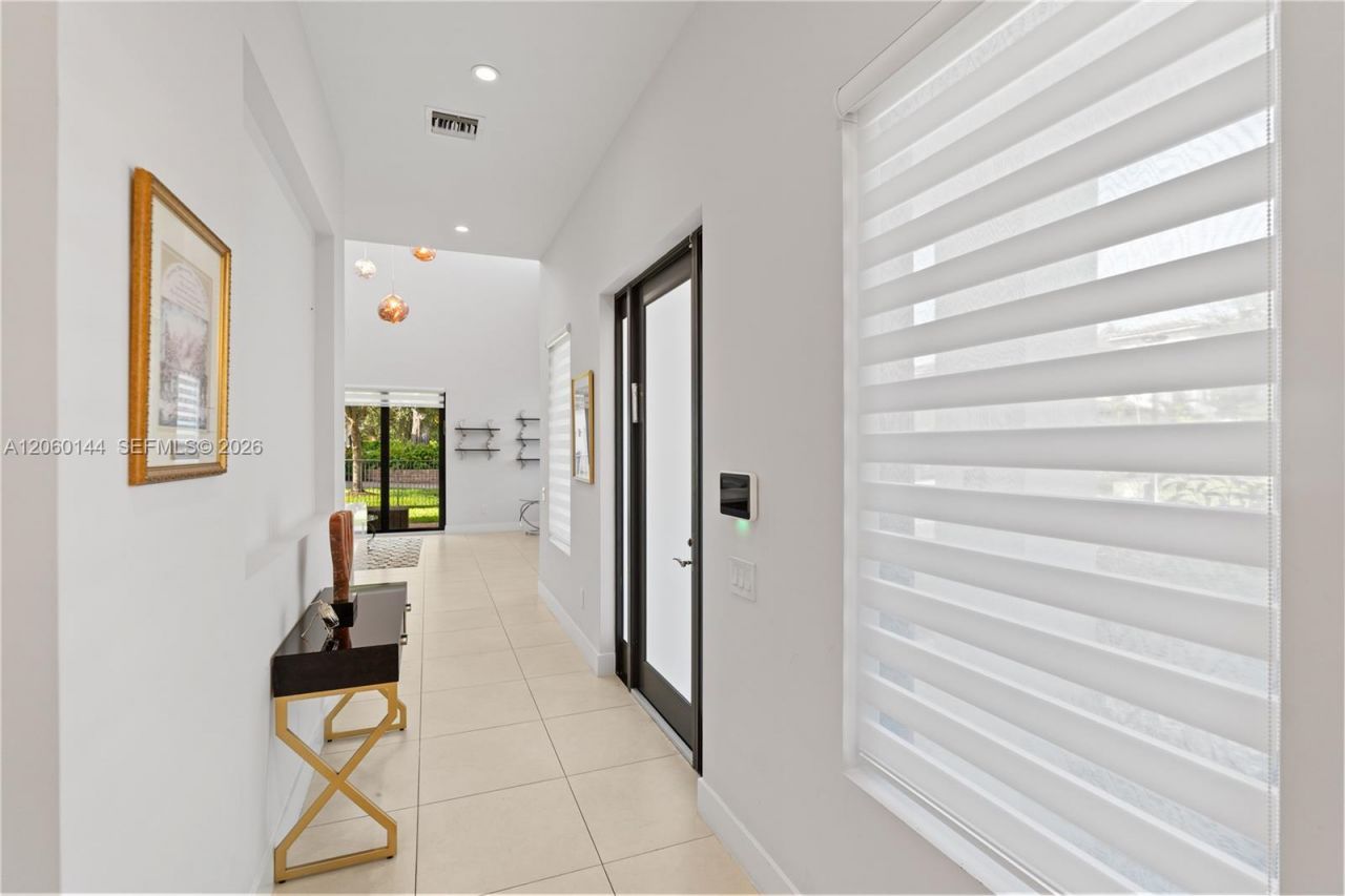 3472 Emerson Ln, Unit 00, Hollywood, FL 33312 Photo