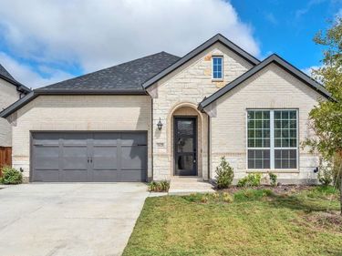 16128 Harris Hawk Street, Frisco, TX 75035