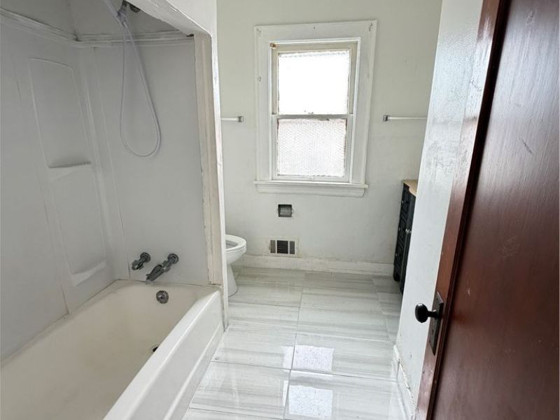 3544 E 110th Street, Cleveland, OH 44105 Photo 20