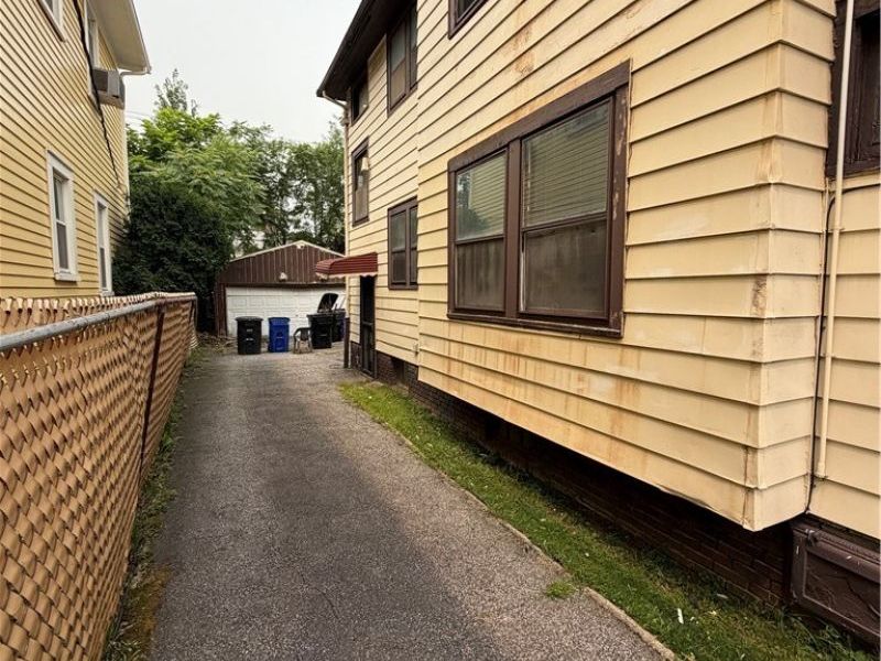 3544 E 110th Street, Cleveland, OH 44105 Photo 4